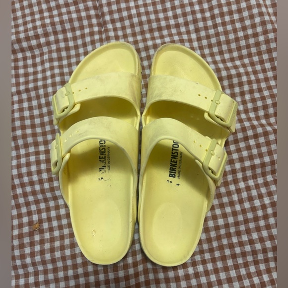 yellow Birkenstock Arizona Eva sandals - Picture 1 of 4